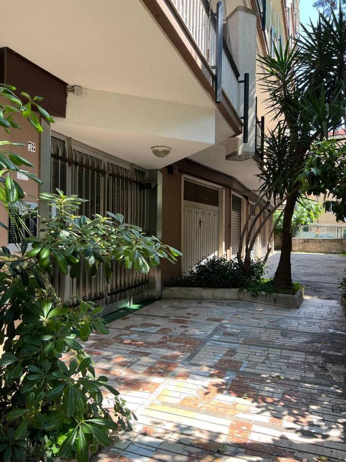A Casa Di Nonna Apartment Pescara Exterior photo